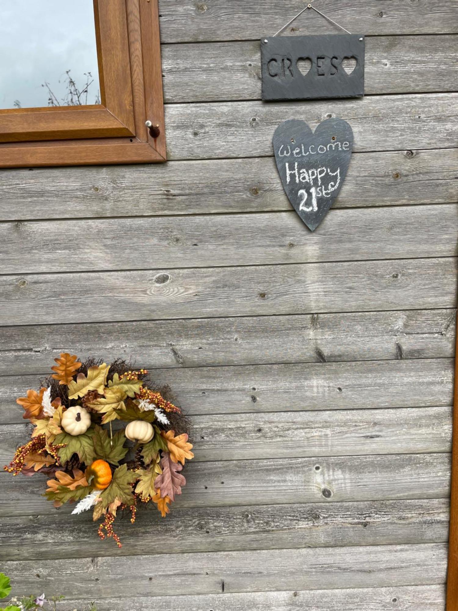 Swansea Log Cabin Pontardawe 외부 사진